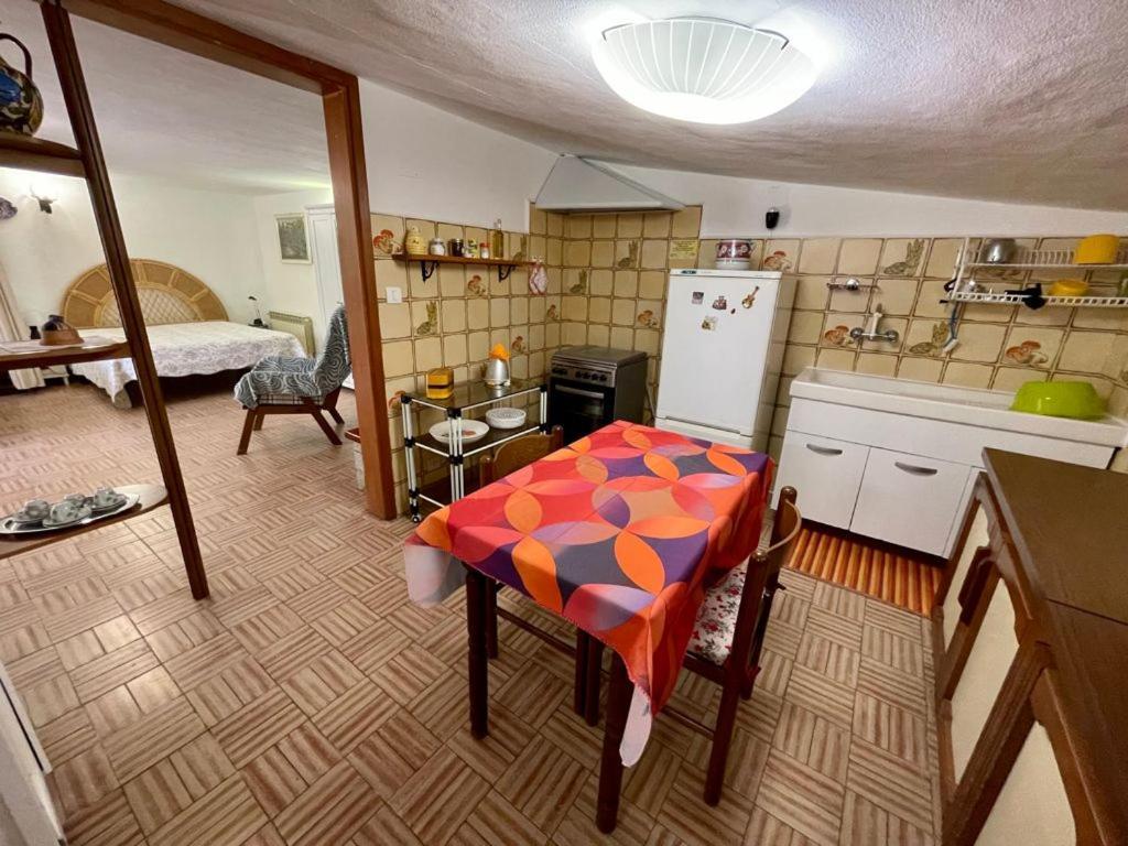 Rosy Apartment - Levanto, 5 Terre Екстер'єр фото