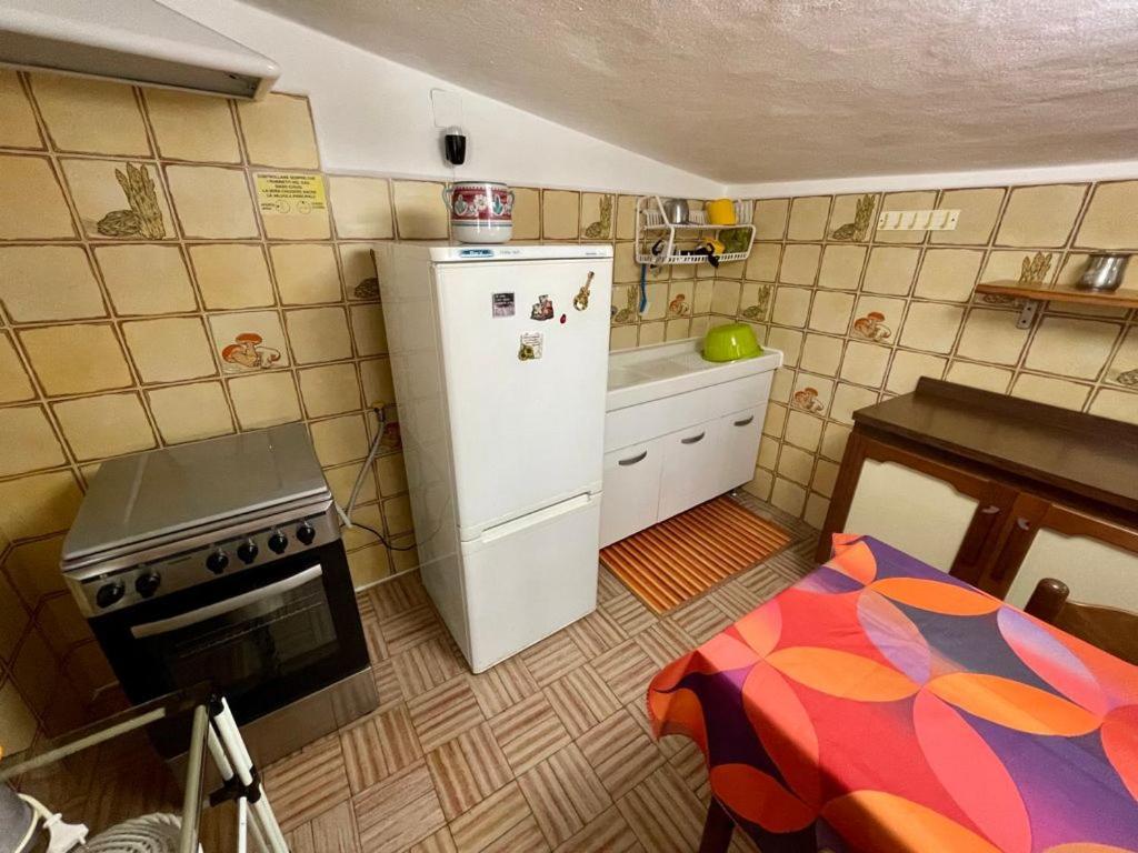 Rosy Apartment - Levanto, 5 Terre Екстер'єр фото